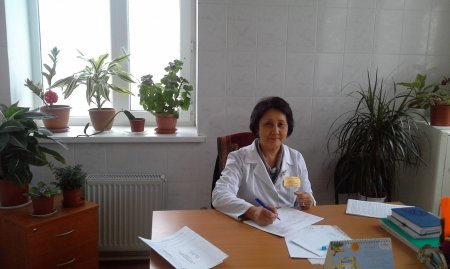 Магзумова Галия Сактагановна — врач педиатр,  с  огромным опытом  работы,  постоянно повышающая  свою квалификацию